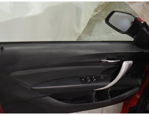 
										BMW SERIE 2 218I CABRIO 1.5 136CV M SPORT full									