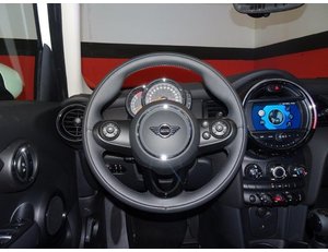 
										MINI MINI ONE 1.5 102CV full									