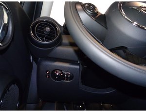 
										MINI MINI ONE 1.5 102CV PACK VISION full									