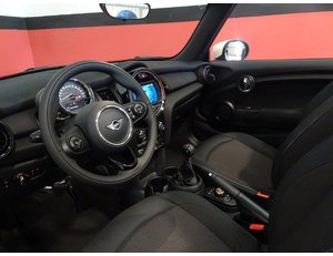 
										MINI MINI ONE CABRIO 1.5 102CV full									