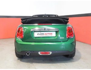 
										MINI MINI ONE CABRIO 1.5 102CV full									