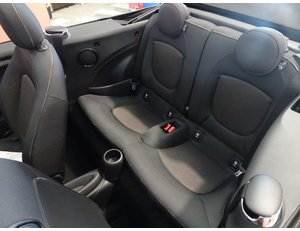 
										MINI MINI ONE CABRIO 1.5 102CV full									