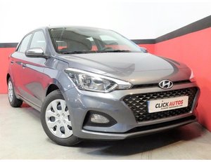 
										HYUNDAI I20 1.2 MPI 85CV ESSENCE full									