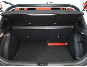 
										HYUNDAI I20 1.2 MPI 85CV ESSENCE full									