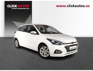 
										HYUNDAI I20 1.2 MPI 85CV ESSENCE full									