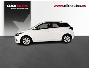 
										HYUNDAI I20 1.2 MPI 85CV ESSENCE full									