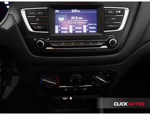 
										HYUNDAI I20 1.2 MPI 85CV ESSENCE full									