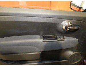 
										FIAT 500 1.2 69CV LOUNGE CONNECT full									