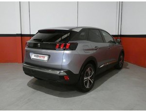 
										PEUGEOT 3008 1.2 PURETECH 130CV ALLURE EAT8 full									