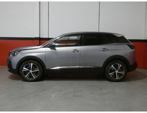 
										PEUGEOT 3008 1.2 PURETECH 130CV ALLURE EAT8 full									