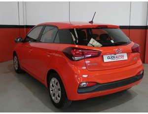
										HYUNDAI I20 1.2 MPI 75CV ESSENCE LE full									