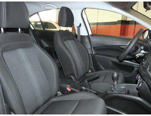 
										FIAT TIPO 1.3 MJET 95CV MIRROR 5P full									