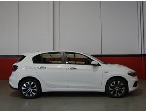
										FIAT TIPO 1.3 MJET 95CV MIRROR 5P full									