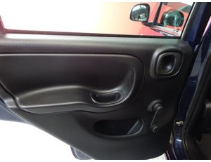 
										FIAT PANDA 1.2 69CV LOUNGE full									