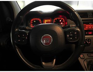 
										FIAT PANDA 1.2 69CV LOUNGE full									