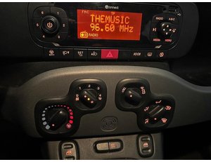 
										FIAT PANDA 1.2 69CV LOUNGE full									