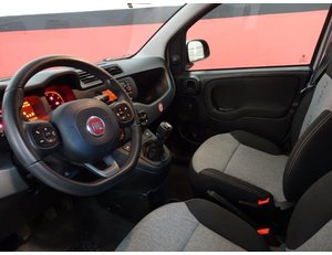 
										FIAT PANDA 1.2 69CV LOUNGE full									