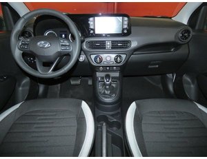 
										HYUNDAI I10 1.0 MPI 67CV KLASS AUTO full									