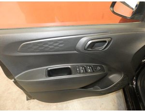 
										HYUNDAI I10 1.0 MPI 67CV KLASS AUTO full									