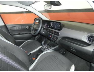 
										HYUNDAI I10 1.2 MPI 84CV TECNO BITONO AUTO full									