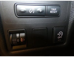 
										NISSAN MICRA 1.0 IG-T 92CV ACENTA PACKCOMF full									