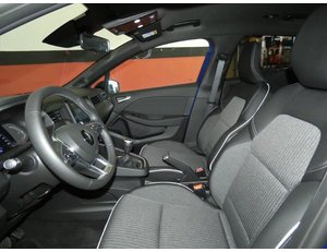 
										RENAULT CLIO 1.0 TCE 90CV ZEN PACK LOOK full									