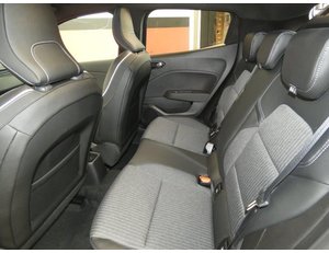 
										RENAULT CLIO 1.6 TCE 140CV ZEN E-TECH HIBRIDO EDC AUTO full									