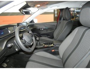 
										PEUGEOT 208 1.2 PURETECH 100CV ALLURE PACK full									
