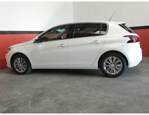 
										PEUGEOT 308 1.2 PURETECH 130CV ALLURE PACK EAT8 full									