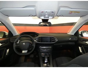 
										PEUGEOT 308 1.2 PURETECH 130CV ALLURE PACK EAT8 full									
