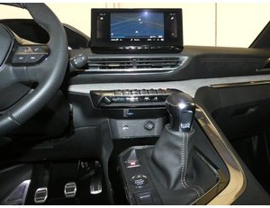 
										PEUGEOT 3008 1.5 BLUEHDI 130CV GT PACK full									