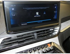 
										PEUGEOT 3008 1.2 PURETECH 130CV GT PACK EAT8 full									