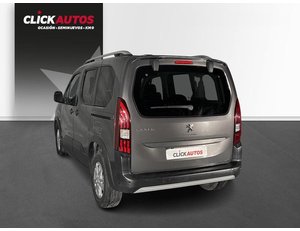 
										PEUGEOT RIFTER LONG 1.5 BLUEHDI 100CV ALLURE PACK full									