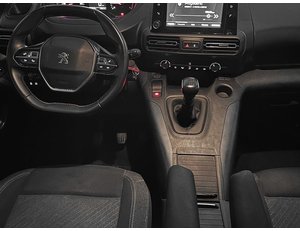 
										PEUGEOT RIFTER LONG 1.5 BLUEHDI 100CV ALLURE PACK full									