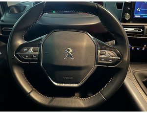 
										PEUGEOT RIFTER LONG 1.5 BLUEHDI 100CV ALLURE PACK full									