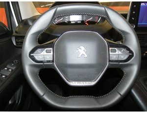 
										PEUGEOT RIFTER LONG 1.5 BLUEHDI 100CV ALLURE PACK full									