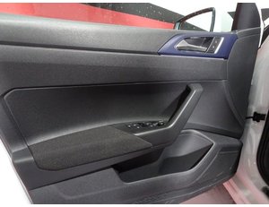 
										VOLKSWAGEN POLO 1.0 TSI 95CV UNITED DSG full									