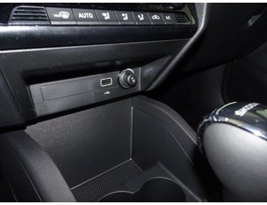
										SKODA FABIA 1.0 TSI 95CV COLOR CONCEPT DSG full									