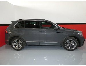 
										VOLKSWAGEN TIGUAN 2.0 TDI 150CV R-LINE DSG full									