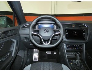 
										VOLKSWAGEN TIGUAN 2.0 TDI 150CV R-LINE DSG full									