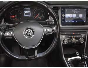 
										VOLKSWAGEN T-ROC CABRIO 1.0 TSI 110CV STYLE full									