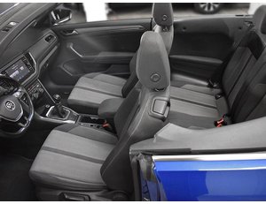 
										VOLKSWAGEN T-ROC CABRIO 1.0 TSI 110CV STYLE full									