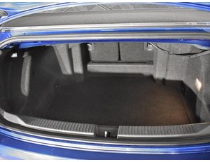 
										VOLKSWAGEN T-ROC CABRIO 1.0 TSI 110CV STYLE full									