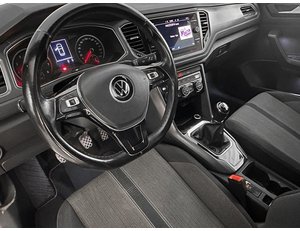 
										VOLKSWAGEN T-ROC CABRIO 1.0 TSI 110CV STYLE full									