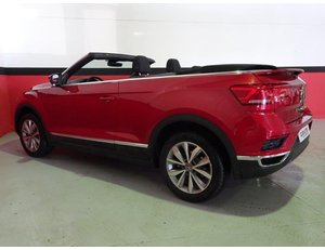 
										VOLKSWAGEN T-ROC CABRIO 1.0 TSI 110CV STYLE full									