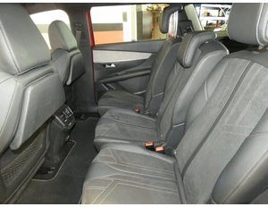 
										PEUGEOT 5008 1.5 BLUEHDI 130CV GT 5+2 full									