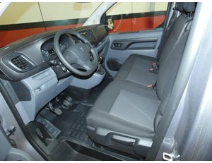 
										PEUGEOT EXPERT COMBI 1.5 BLUEHDI 120CV STANDAR 9P full									