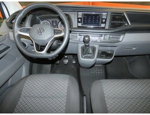
										VOLKSWAGEN CARAVELLE 2.0 TDI 110CV ORIGIN full									