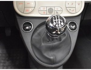 
										FIAT 500C 1.0 HYBRID 70CV STAR full									