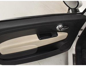 
										FIAT 500C 1.0 HYBRID 70CV STAR full									
